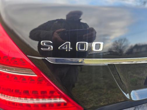 2010 Mercedes-Benz S-Class S 400 Hybrid