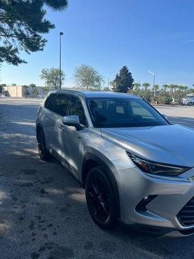 Silver 2024 Toyota Grand Highlander Limited