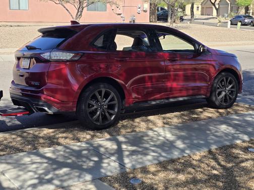 2016 Ford Edge Sport