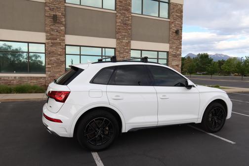 White 2022 Audi Q5 45 S line Premium Plus