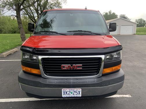 2017 GMC Savana 3500 LT