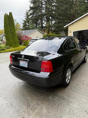 Black 1998 Volkswagen Passat GLS