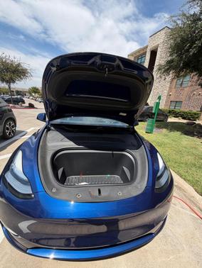 Blue 2023 Tesla Model Y Long Range