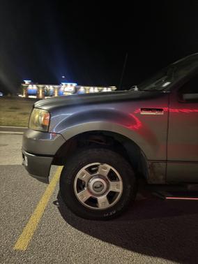 2004 Ford F-150 XL SuperCab