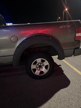 2004 Ford F-150 XL SuperCab