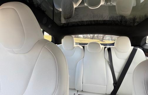 2022 Tesla Model S Long Range