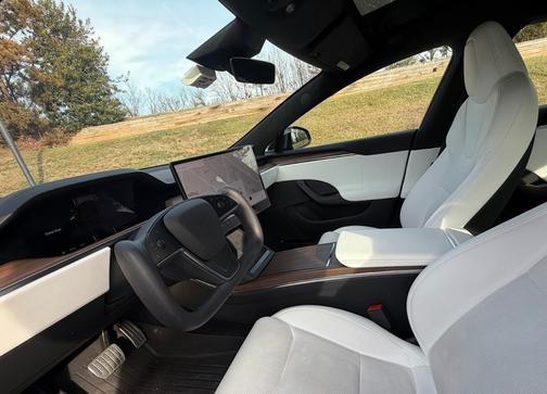 2022 Tesla Model S Long Range