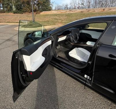 2022 Tesla Model S Long Range