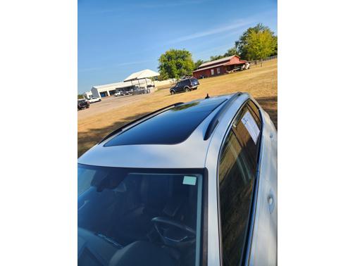 White 2021 Volkswagen Tiguan 2.0T SE