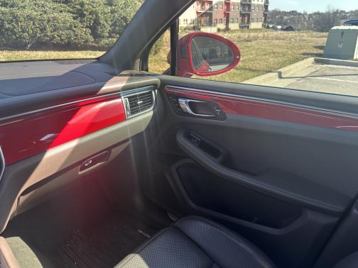 2018 Porsche Macan GTS