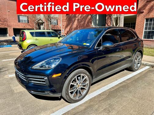 Blue 2019 Porsche Cayenne Cayenne