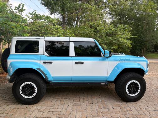 Blue 2023 Ford Bronco Raptor Advanced