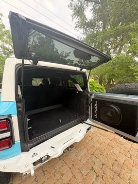 Blue 2023 Ford Bronco Raptor Advanced