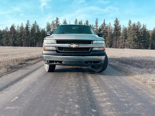 Beige 2001 Chevrolet Silverado 2500 LT H/D Crew Cab
