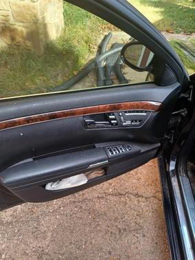 Black 2007 Mercedes-Benz S-Class S 550