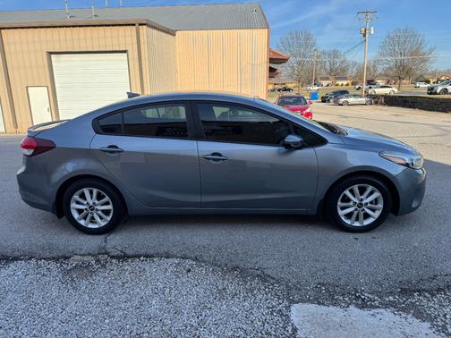 2017 Kia Forte S