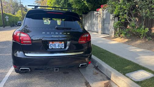 Black 2013 Porsche Cayenne Cayenne Diesel
