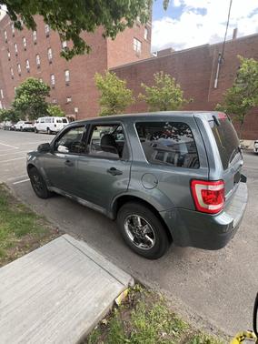 Blue 2010 Ford Escape XLS