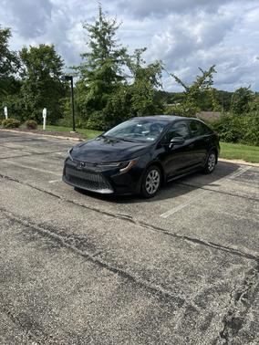 Black 2022 Toyota Corolla LE