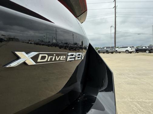 Beige 2025 BMW X1 xDrive 28i
