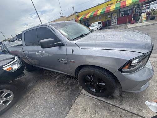2020 RAM 1500 Classic SLT