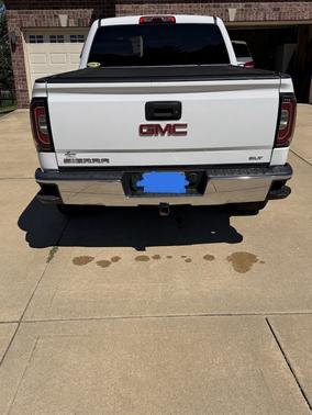 White 2018 GMC Sierra 1500 SLT