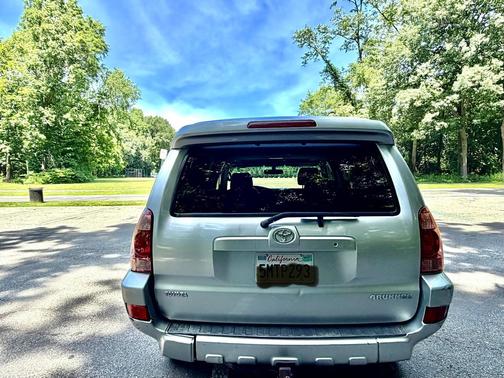 Silver 2005 Toyota 4Runner Sport V8