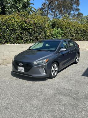 Gray 2019 Hyundai IONIQ Plug-In Hybrid Base