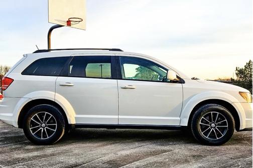 2017 Dodge Journey SE