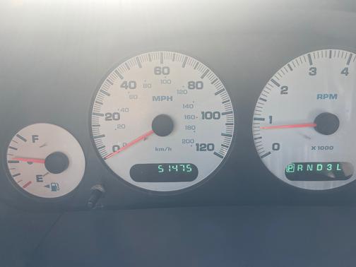 Silver 2001 Chrysler Voyager LX