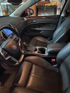 Red 2014 Cadillac SRX Performance Collection