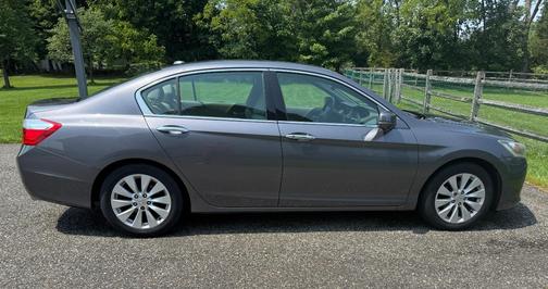 Gray 2013 Honda Accord EX-L V-6