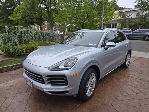2019 Porsche Cayenne Base