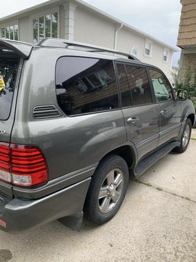 Green 2006 Lexus LX 470 Base