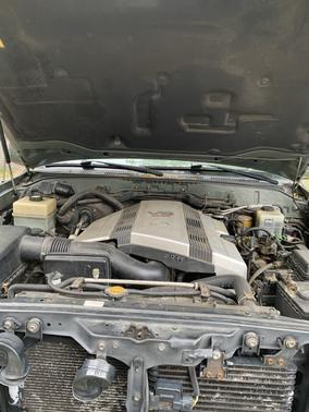 Green 2006 Lexus LX 470 Base