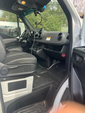 2024 Mercedes-Benz Sprinter 2500 Standard Roof