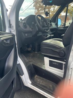 2024 Mercedes-Benz Sprinter 2500 Standard Roof