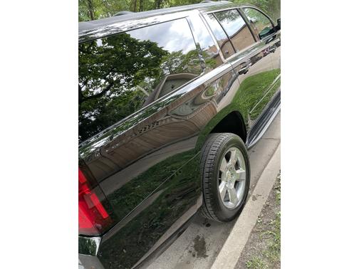 2017 Chevrolet Suburban LS