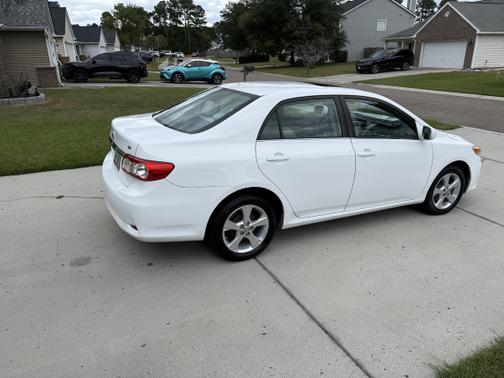 2013 Toyota Corolla LE