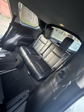 White 2019 Nissan Pathfinder SL