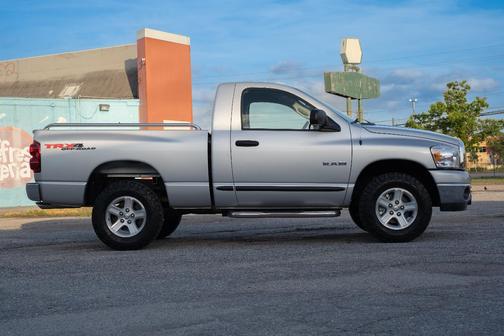 Silver 2008 Dodge Ram 1500 SLT
