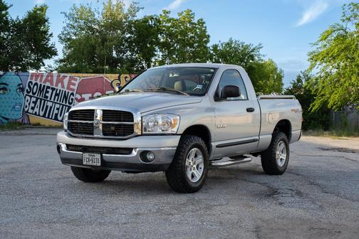 Silver 2008 Dodge Ram 1500 SLT