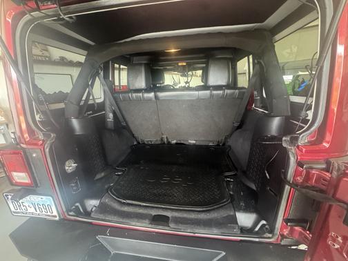 2012 Jeep Wrangler Unlimited Sport