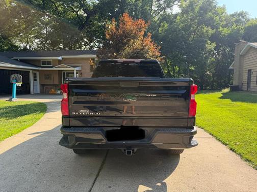 Black 2020 Chevrolet Silverado 1500 Custom