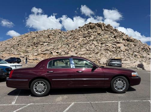 Red 2006 Lincoln Town Car Designer