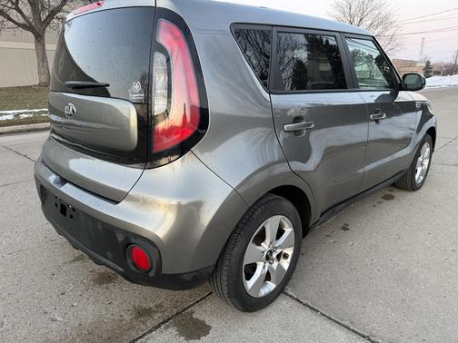 2017 Kia Soul Base