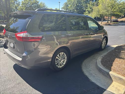 Gray 2017 Toyota Sienna XLE