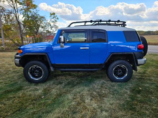 2007 Toyota FJ Cruiser Base
