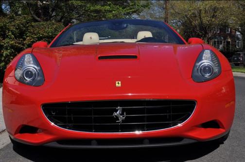 2014 Ferrari California Base