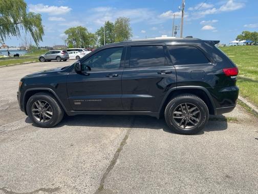 2017 Jeep Grand Cherokee Laredo